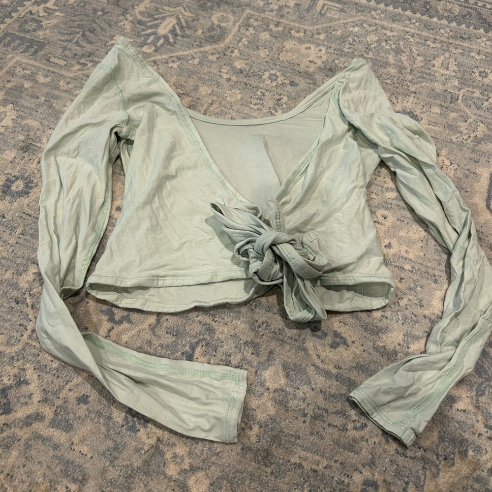 Lululemon Wrap it Back Long Sleeve Top 6 green